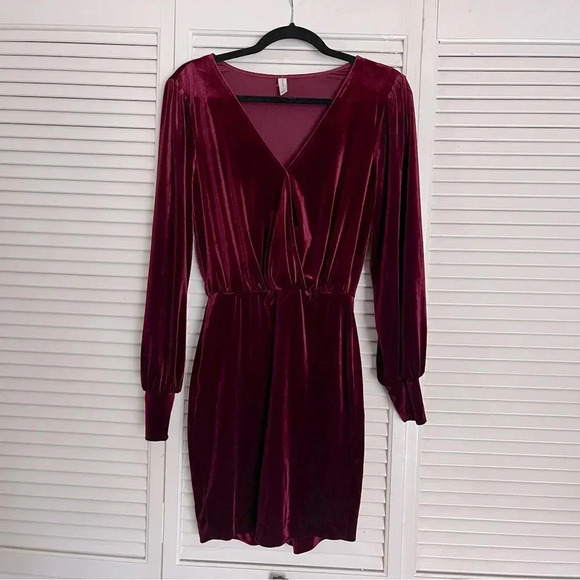 GENTLE FAWN HELEN RED VELVET DRESS mini long sleeve holiday faux wrap small - Picture 4 of 10